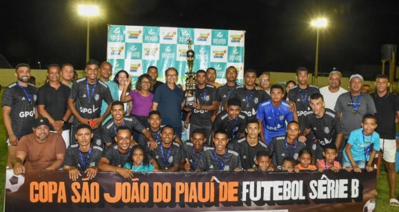 Extrema Conquista a Copa São João de Futebol em Final Eletrizante